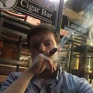 Meet your Posher, Drew